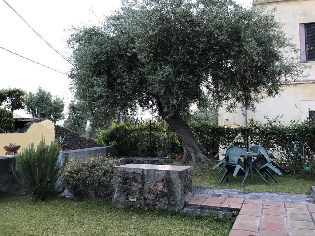 Villa Al Villino à Catane Extérieur photo